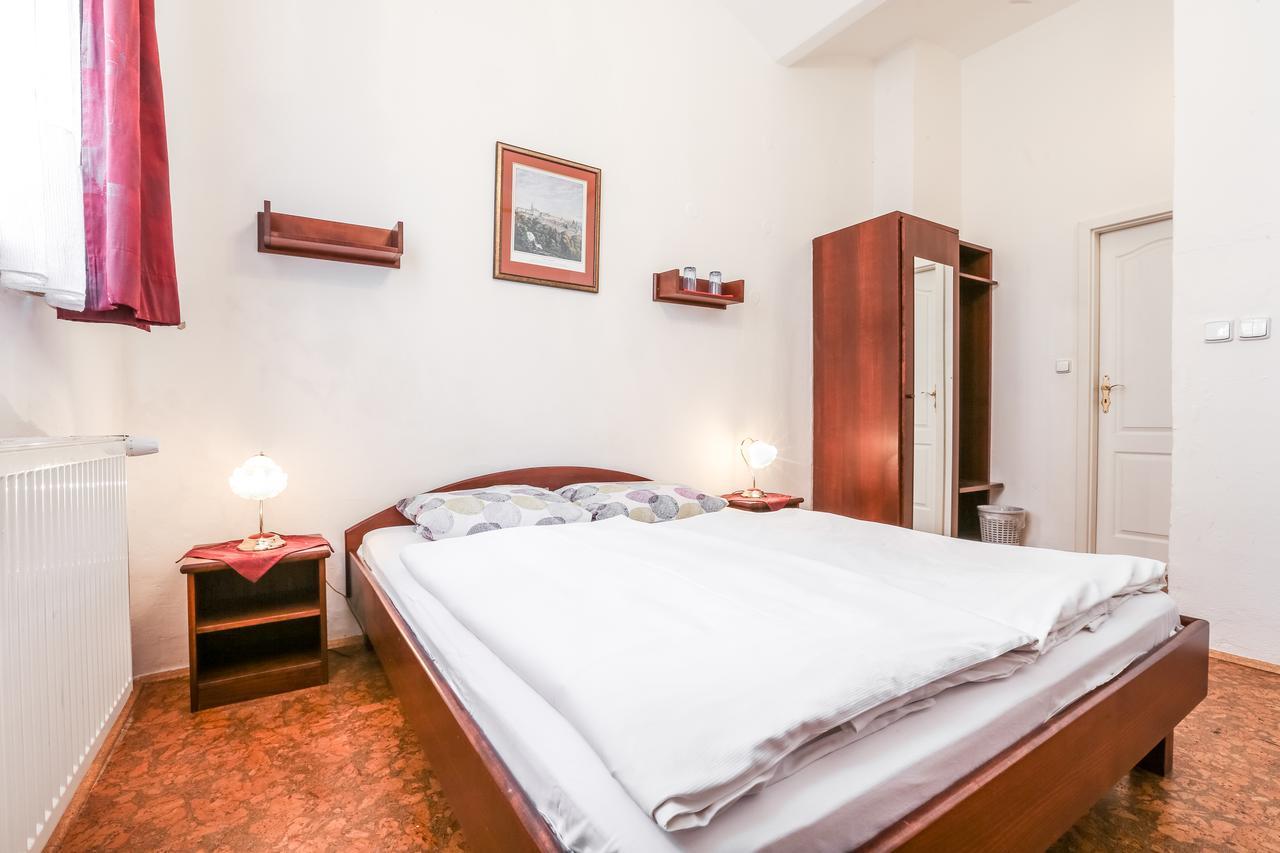 Pension Dientzenhofer Praga Esterno foto